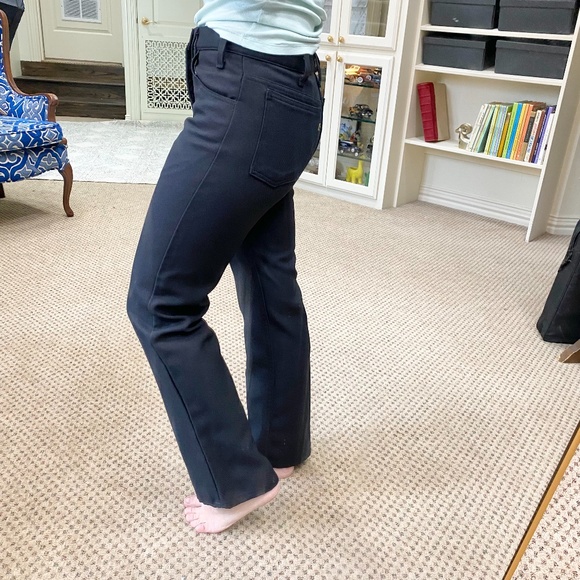 Excellent condition Levi’s Polyester Bootcut Pants. size 2. - Picture 2 of 8